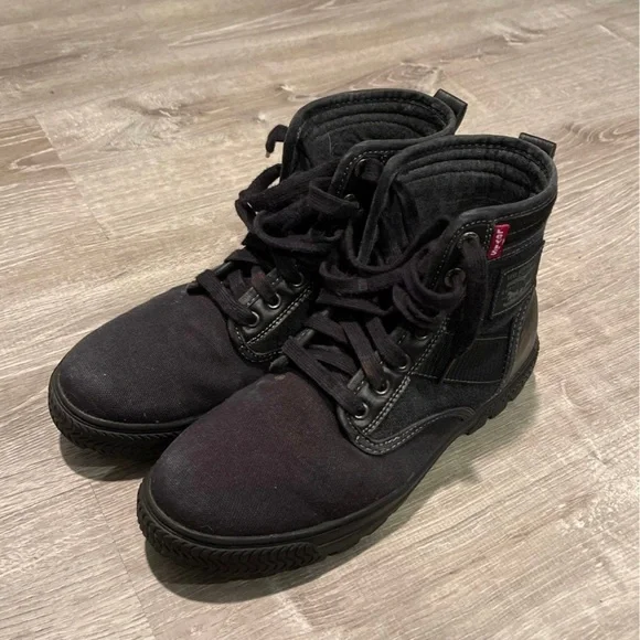 Levi’s boots size 9 s-l400.jpg main image 4